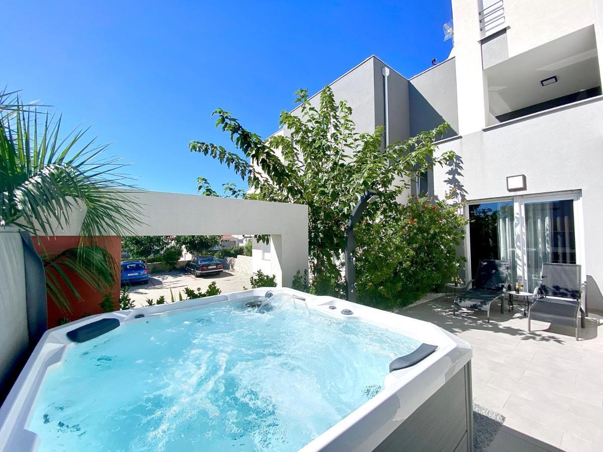 Fantasy View Villa Novalja Exterior photo